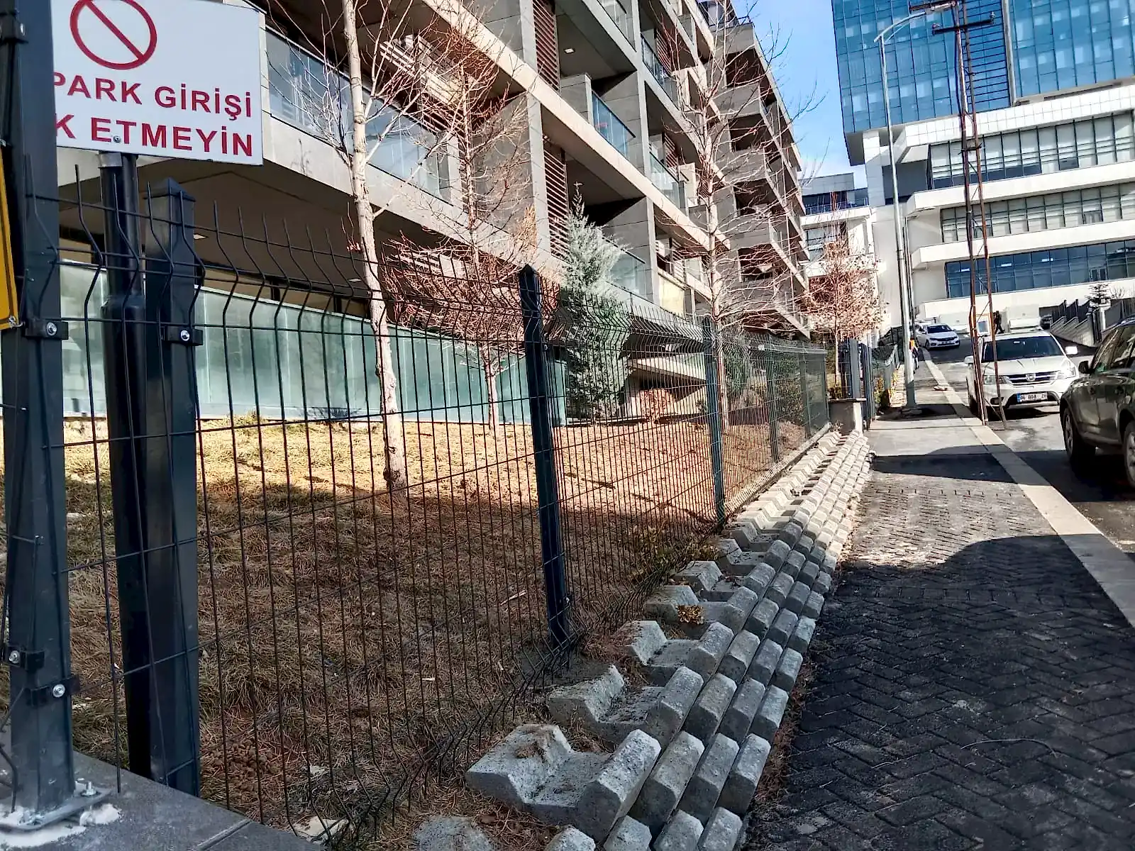 yeşil panel çit
